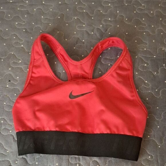 Nike Pro Women's Pink Sports Bra size XS - Picture 1 of 3